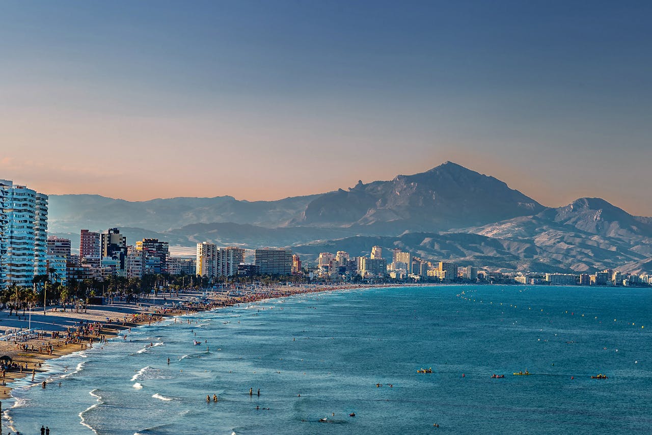 qué valoran los compradores internacionales al comprar una vivienda